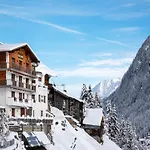 In Near Slopes *